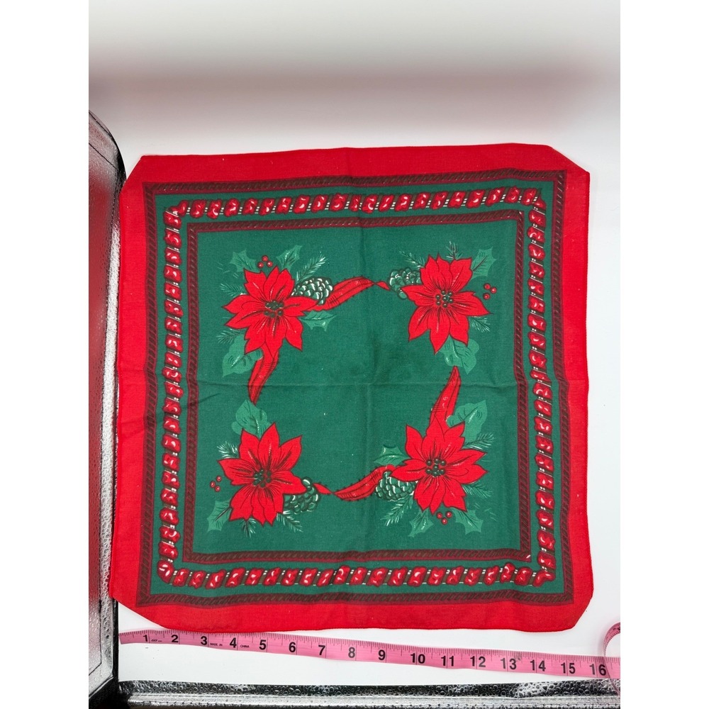 Vintage 90s Christmas Poinsettia Cloth Napkins Set of 4 Red Green Holiday Decor - Picture 5 of 5